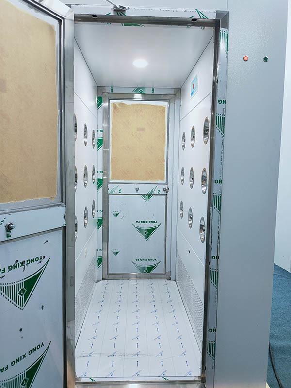 2クリーンルームのための人の空気シャワー室AC220V 50HZの単一フェーズ 1